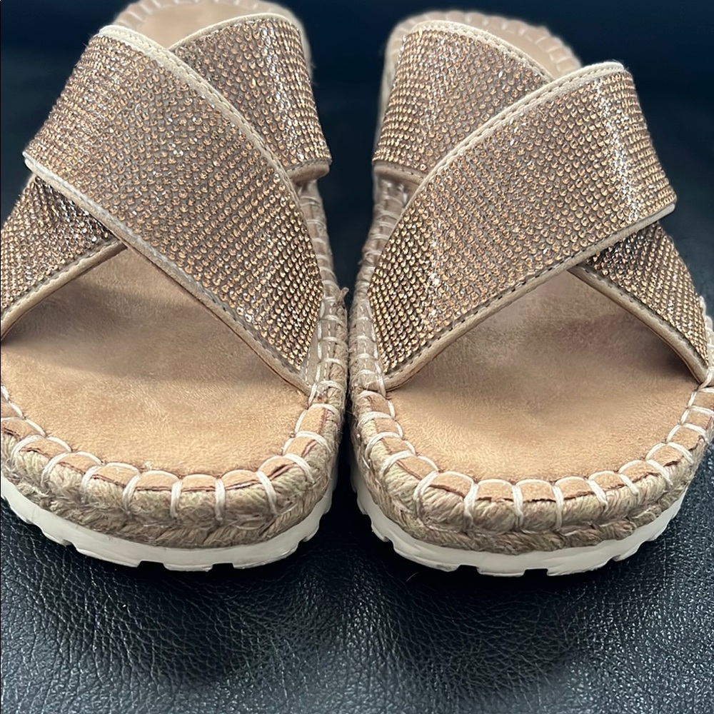 White Mountain Women's Sparkling Tan Slide Sandals - Picture 9 of 9